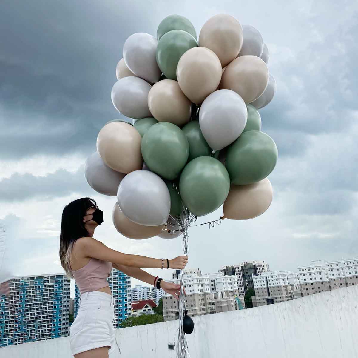 Helium Balloons Bouquet Special Eucalyptus, Special Almond Cream, Special Ash Grey