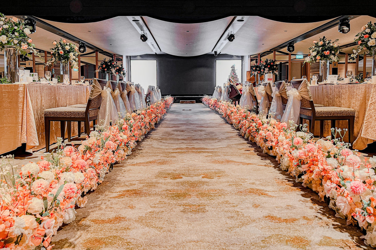 . Aisle Walkway Floral Decoration