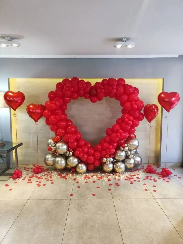 . Heart Shape Balloon Arch
